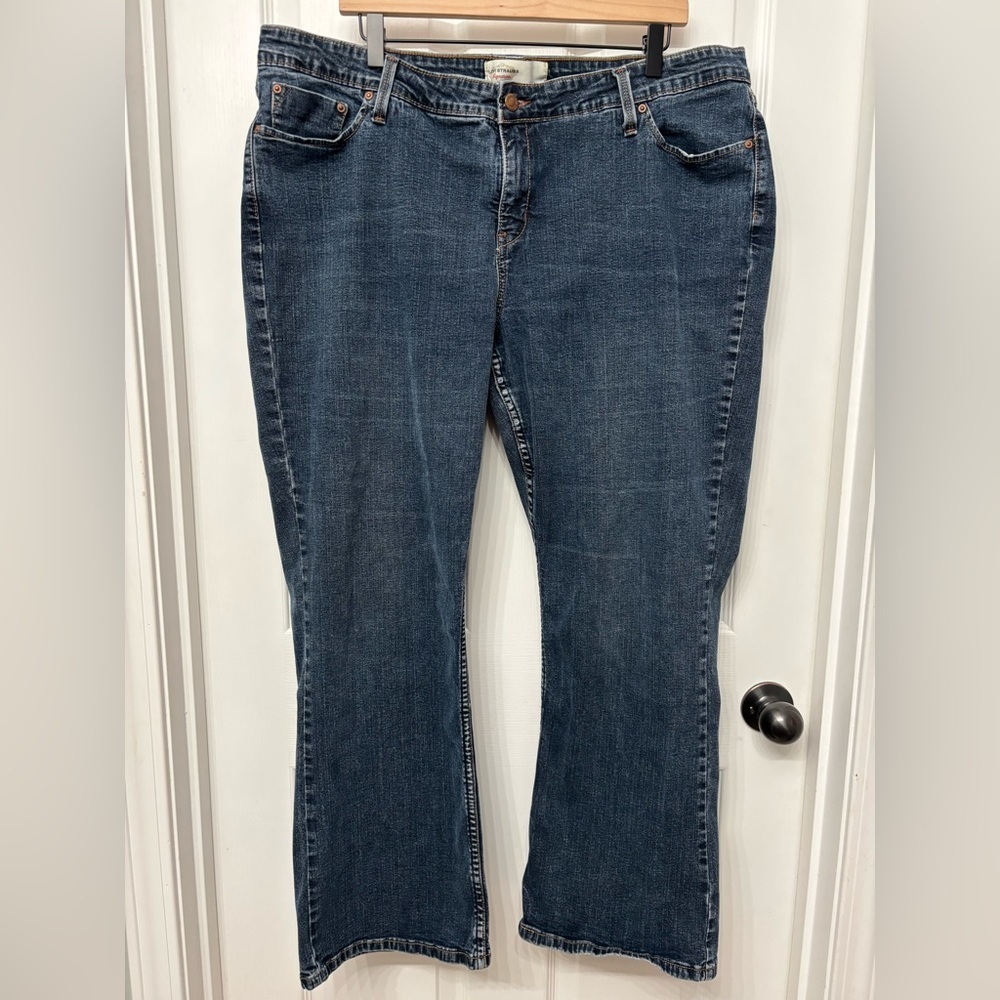 Medium Wash Bootcut Jeans | Levi Strauss Signature 8M